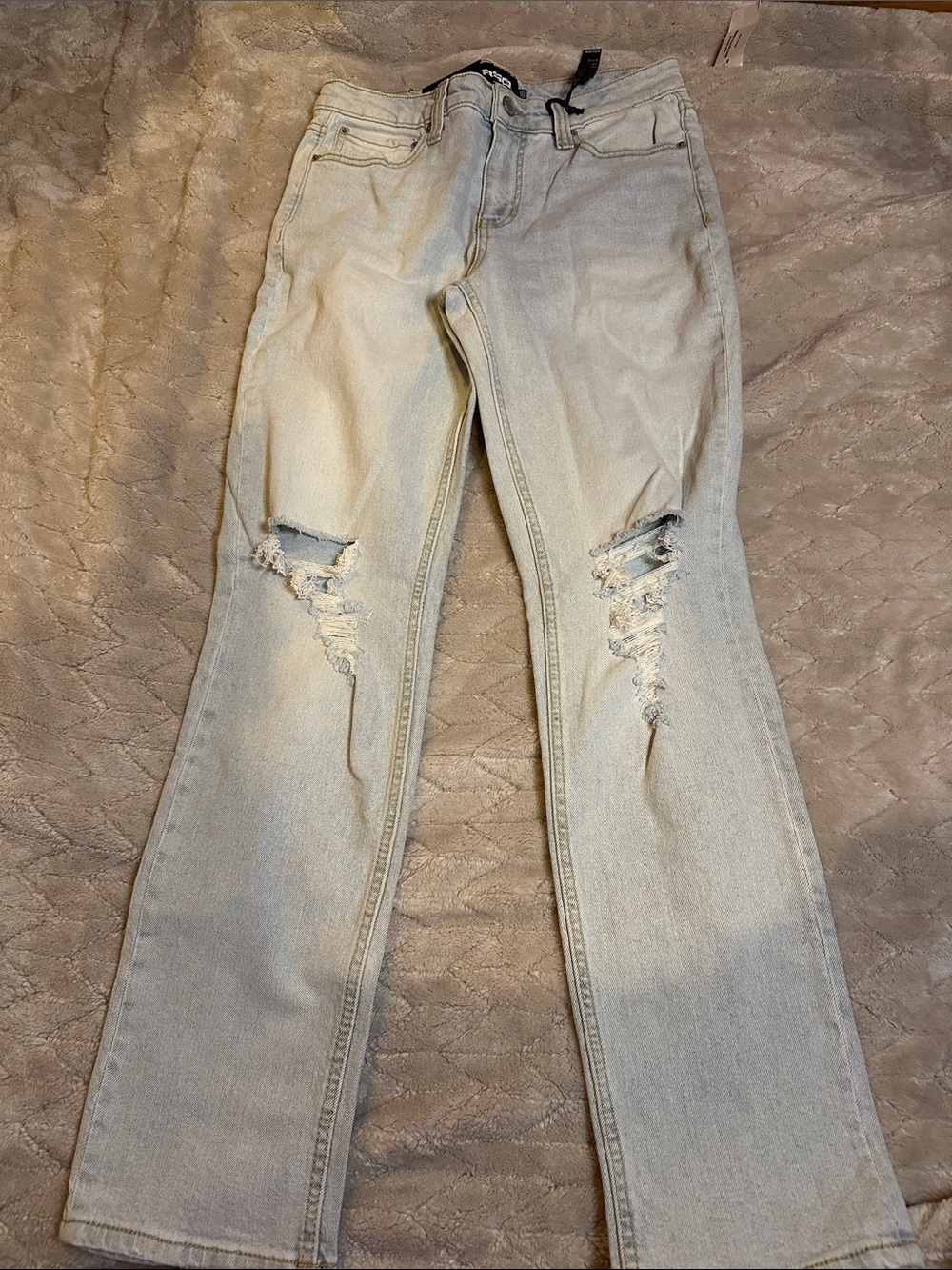RSQ Light Wash Distressed Women's Jeans